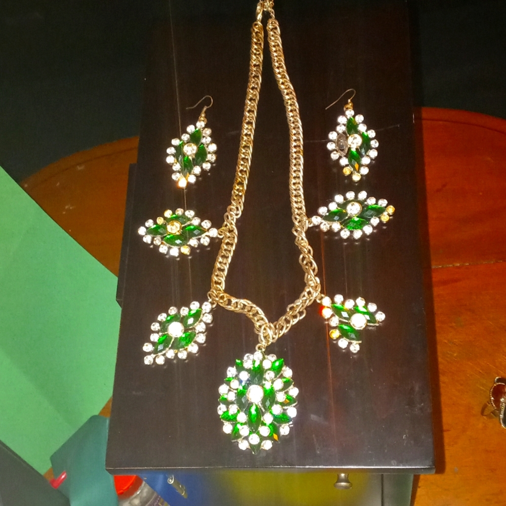 Jewelry set